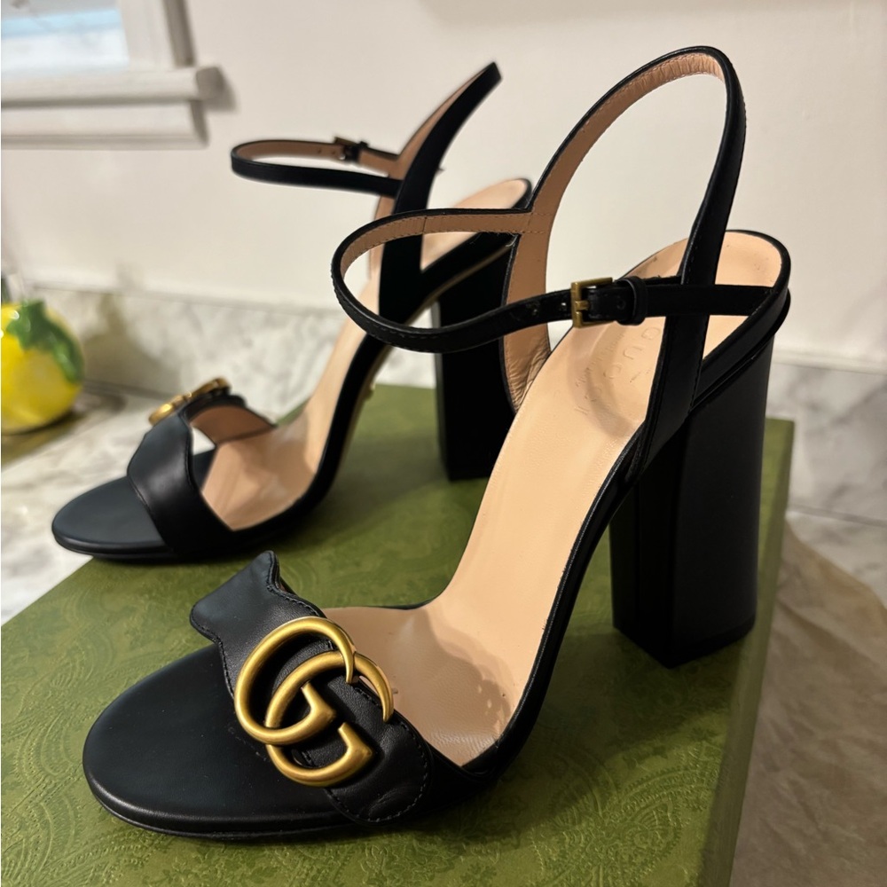 Gucci marmont heels